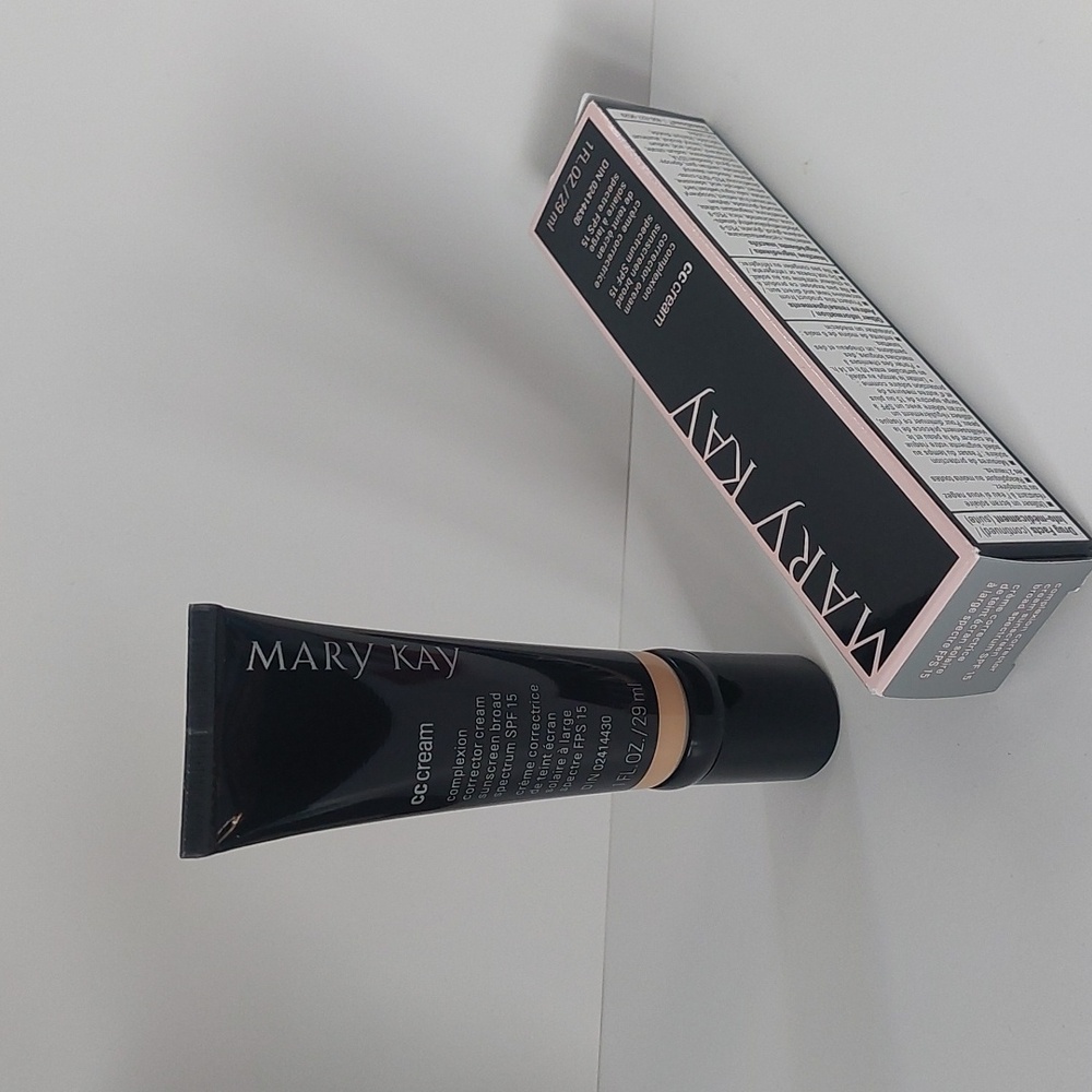Mary kay cc cream light to medium
